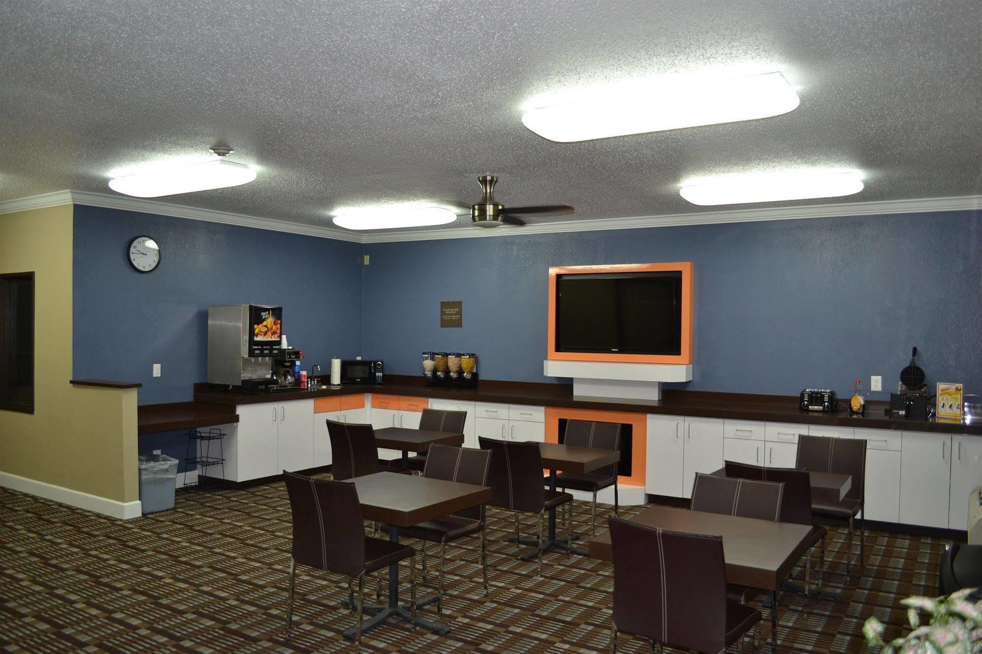 Bridgepointe Advantage By Bphotels Fremont Екстериор снимка