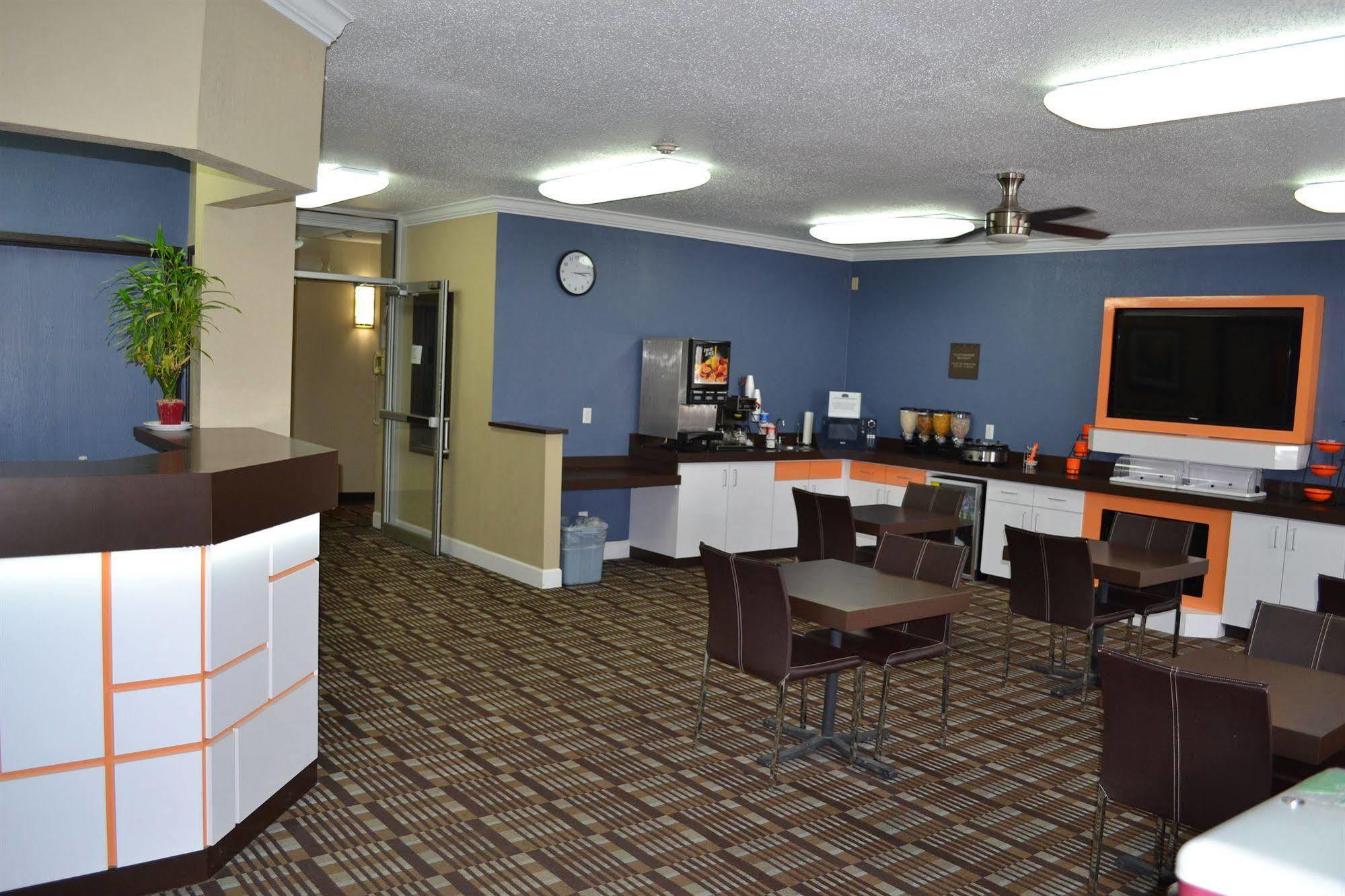 Bridgepointe Advantage By Bphotels Fremont Екстериор снимка